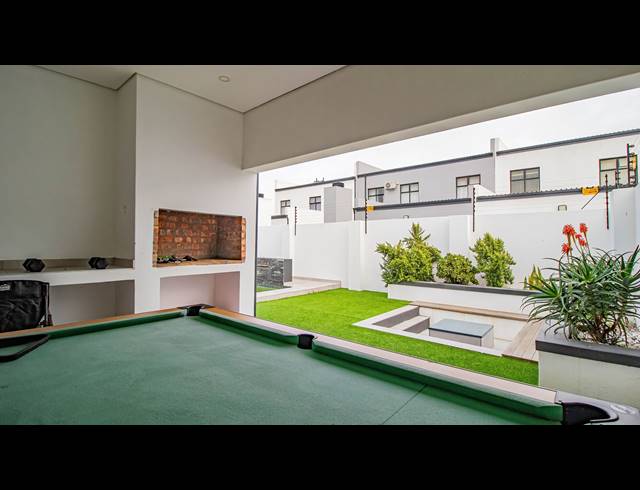 4 BEDROOM HOUSE FOR SALE IN SANDOWN
